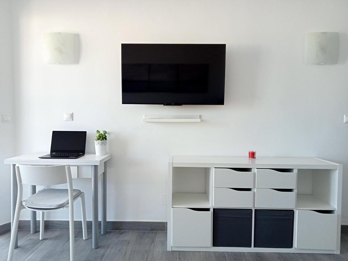 Sea View In Fuengirola Apartment ภายนอก รูปภาพ